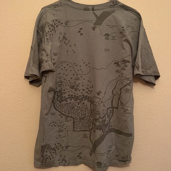 Men’s Disney World T-shirt - Picture 2 of 3